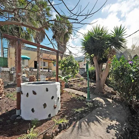 Beautiful El Cardon With Garden