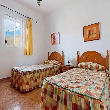 Beautiful El Cardon With Garden Apartment